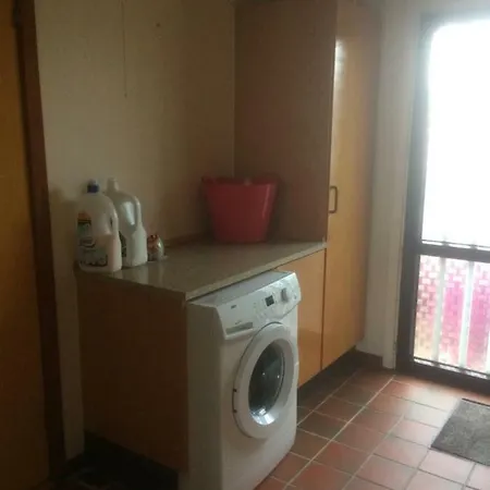 White Hart Lane Apartment *